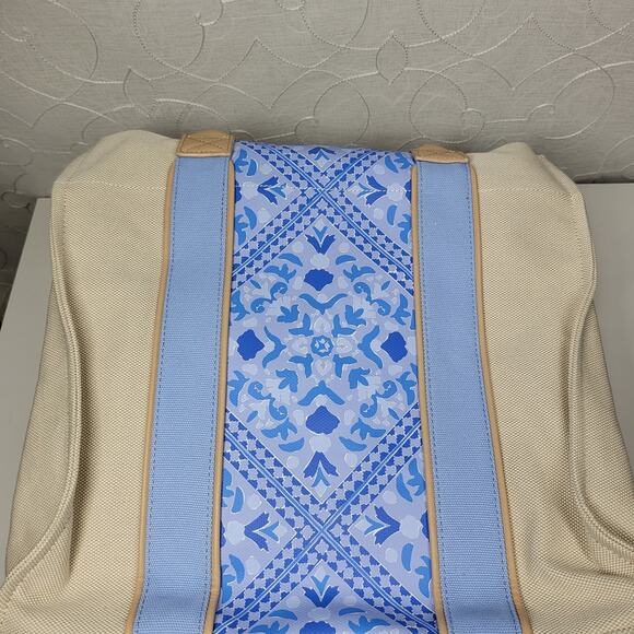 Vineyard Vines Blue and Tan Tote Bag - Picture 7 of 16